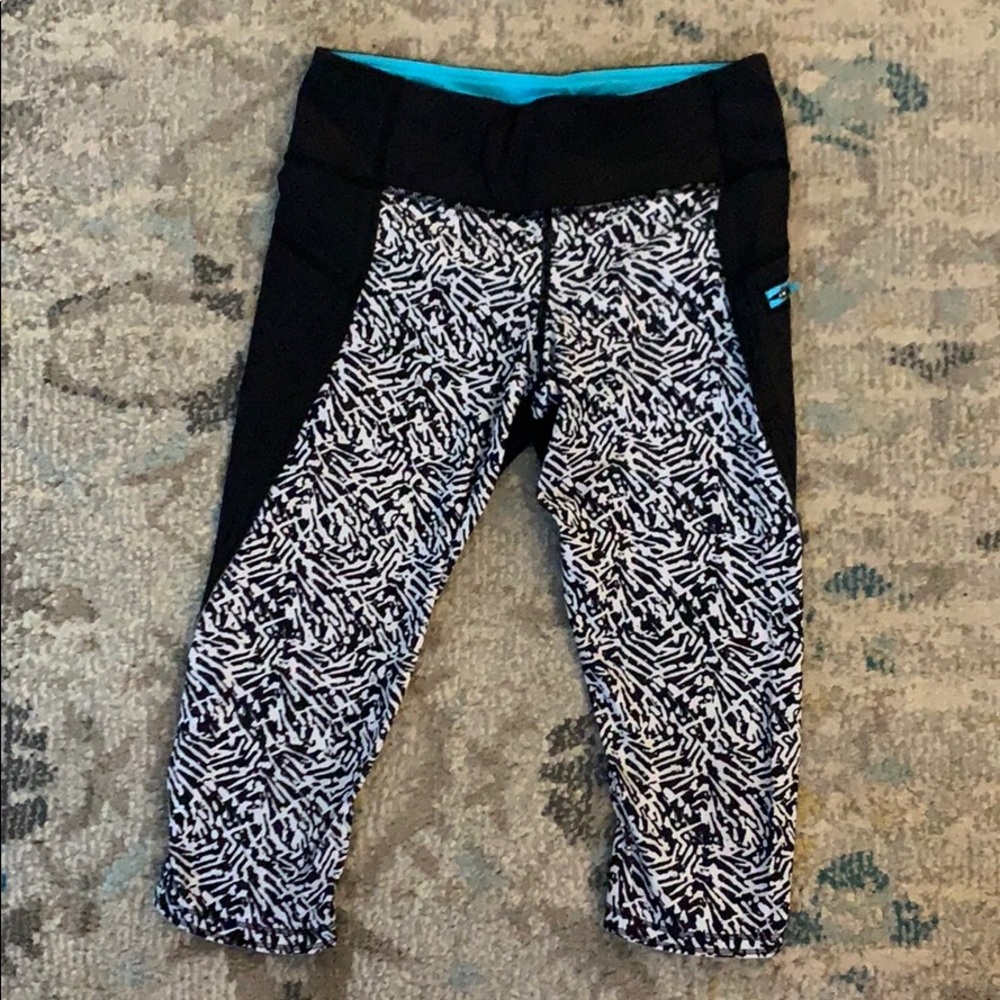 Lululemon 1/2 crop tight